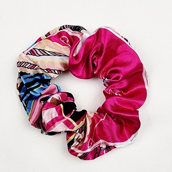 4 FOR $16 🔥Pink Multi Color Satin Scrunchie Hair Tie - Picture 5 of 5